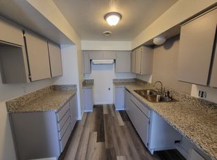 3013 La Costa St #C, Bakersfield, CA 93306