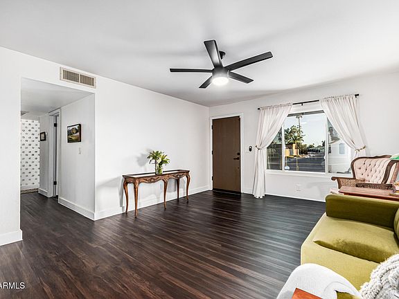 5th image of 2200 N LOS ALTOS Drive