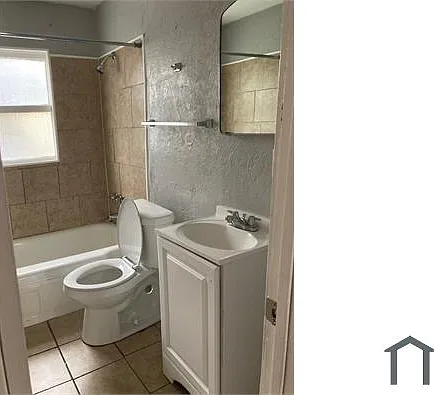 2075 Hazel St #2075 — Photo 8