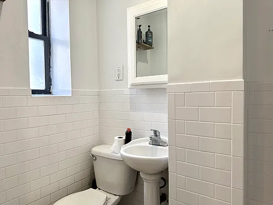 Rented by Corcoran | media 12