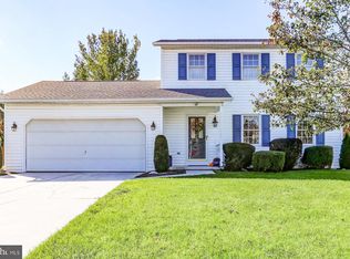 3 Butternut Ln, Mechanicsburg, PA 17050