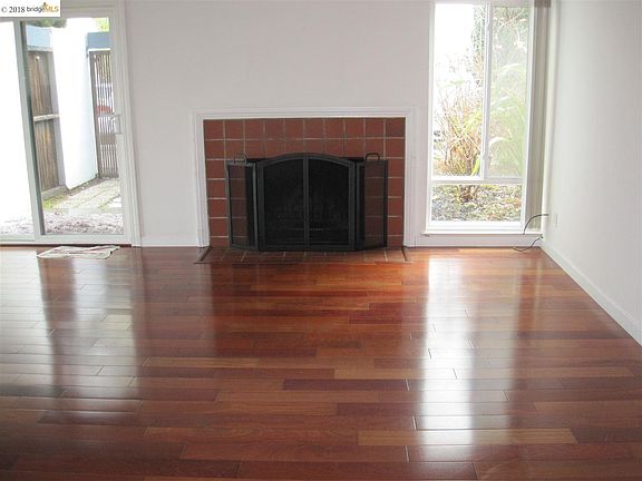 3rd image of 912 Beach Park Blvd APT 86