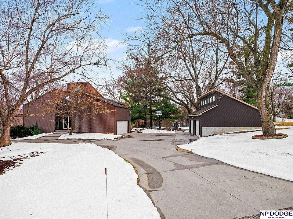 1st image of 21025 Timberlane Dr