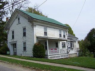 1st image of 13 Morton St