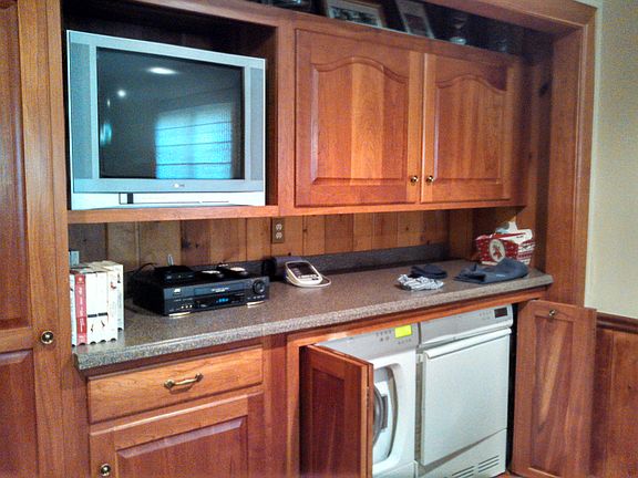 laundry, workout, office