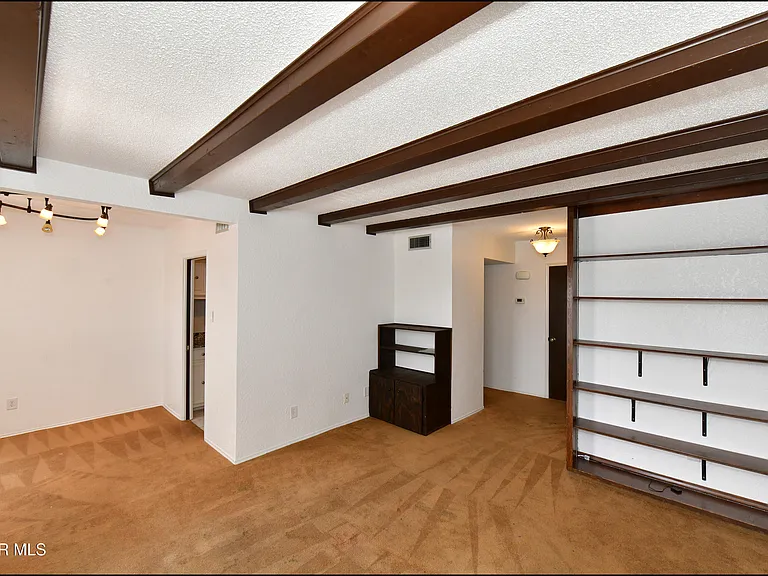 6201 Escondido Dr #17D — Photo 6