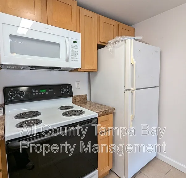 3146 Downing St #B — Photo 9