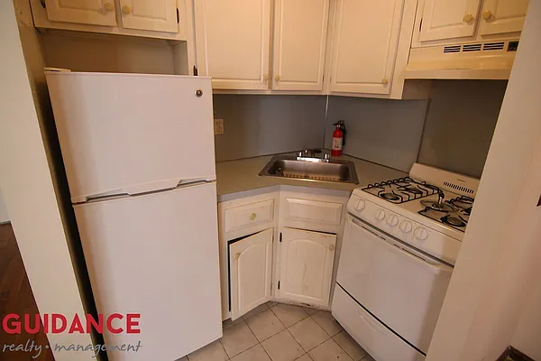 Rented by Guidance Realty Corp. | media 50
