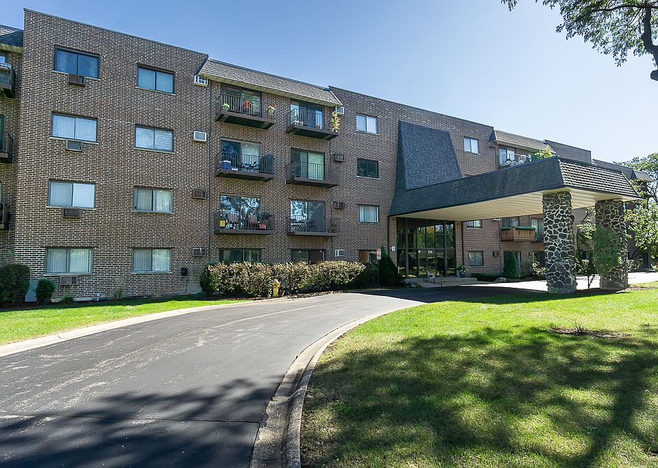 1st image of 235 Mill Rd APT 313B