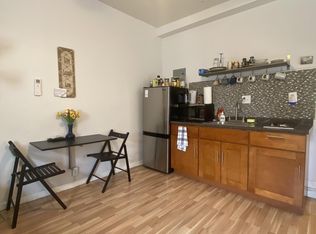 1022 Pine St APT 3R, Philadelphia, PA 19107