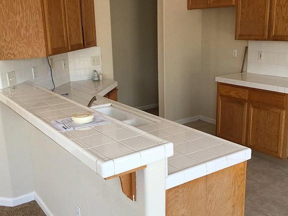 5th image of 2617 Orchard Dr