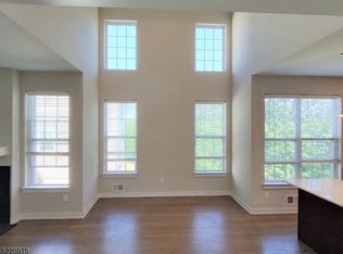 100 Sowers Dr, Hackettstown, NJ 07840