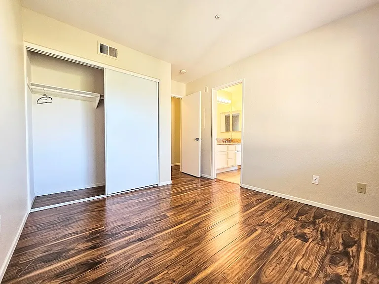 10304 Wateridge Cir #259 — Photo 22