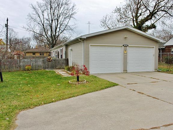 2nd image of 2024 Colfax Ave
