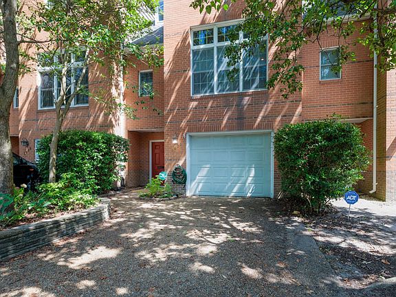 2nd image of 1606 Pasadena Ct
