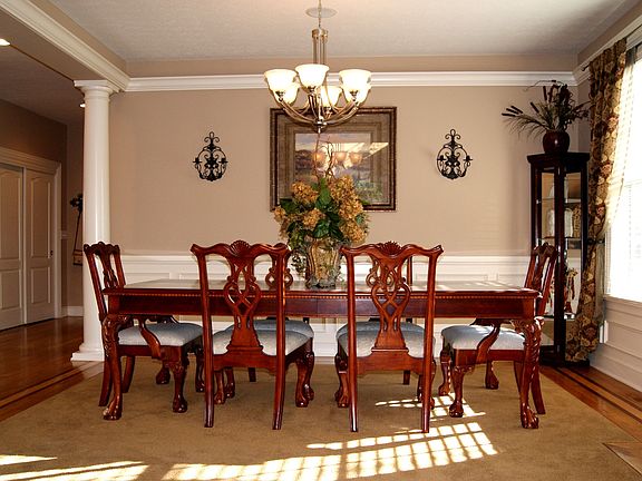 4th image of 6177 Balmoral Dr