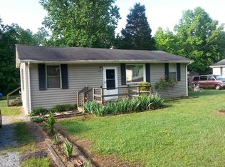 136 Avenue L, Lexington, NC 27292