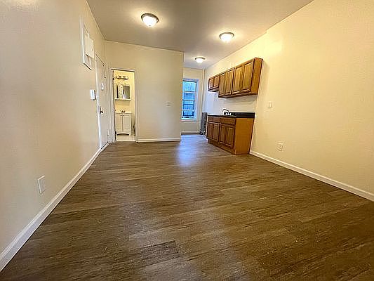 4th image of 5601 6th Ave #C4