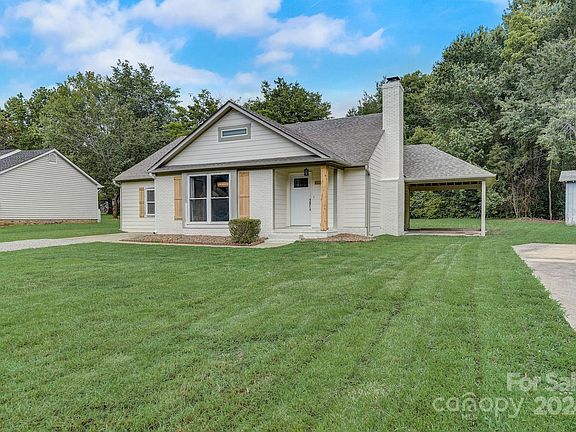 3rd image of 6607 Andora Dr
