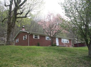 2600 McComas Rd, Barboursville, WV 25504