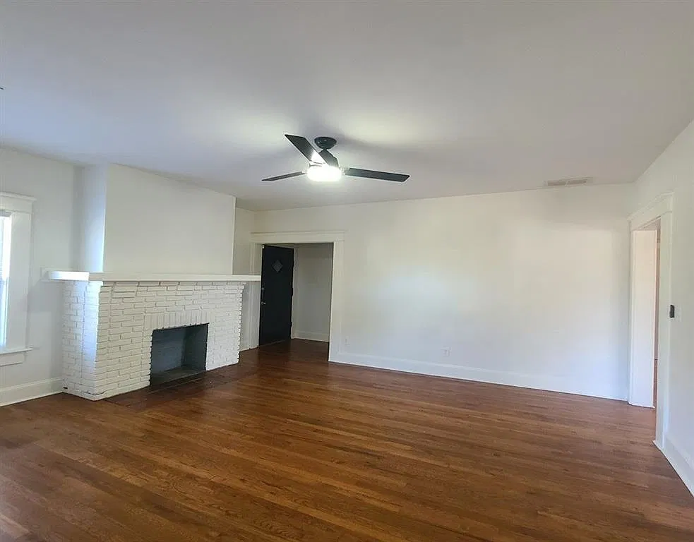 2 bed, 1.0 bath, 1500 sqft, $2,495 — Photo 3