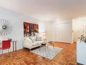 Rented by Rose Valley Management