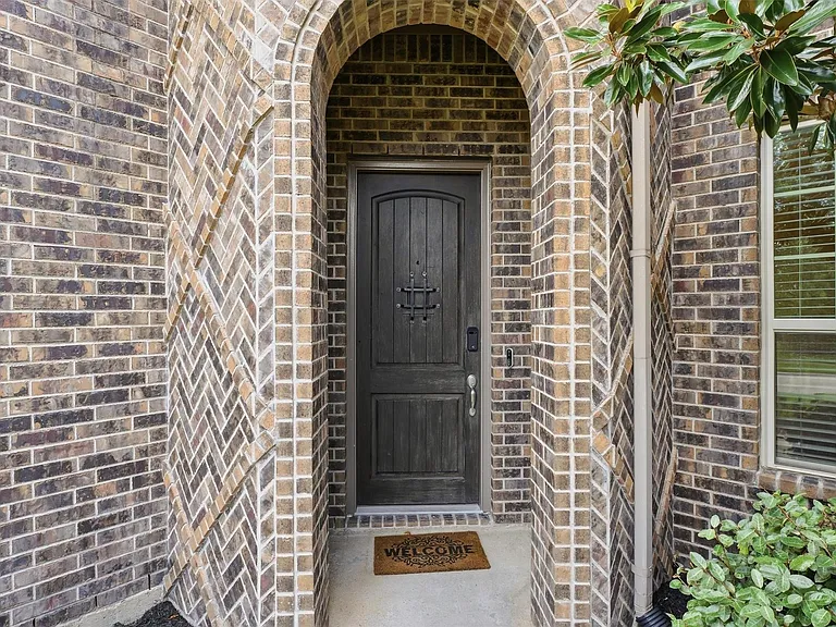 2994 Vintage Park Ln — Photo 2