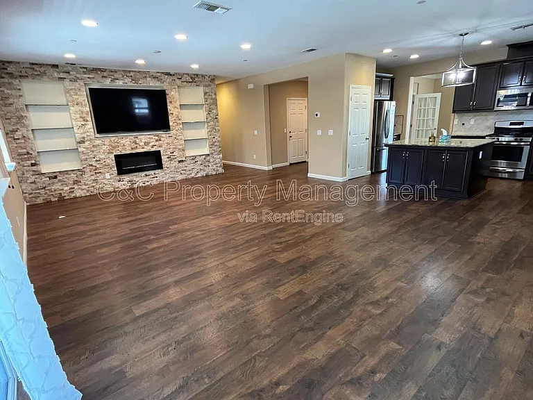 440 Red Lion Way — Photo 3