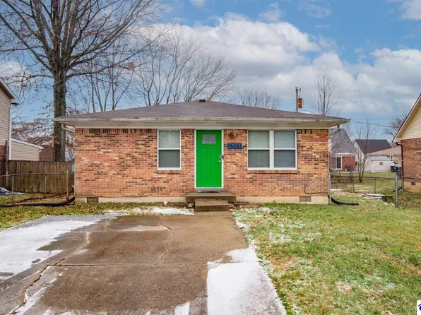 2505 Lake Rd, Radcliff, KY 40160