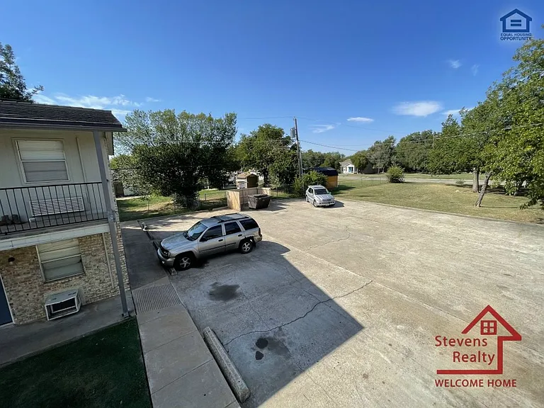 Amber Apartments — Photo 16