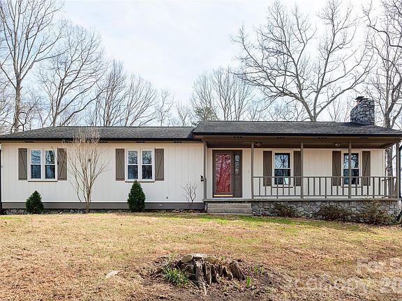 2nd image of 230 Foxwood Dr