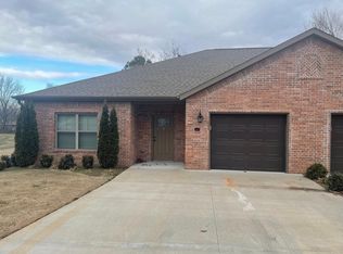 220 Commercial St #1, Prairie Grove, AR 72753