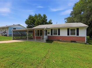 5206 Palmer Dr, Kansas City, MO 64134