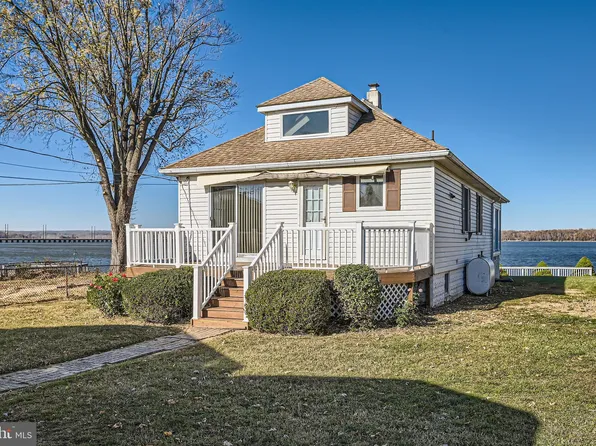 7242 Greenbank Rd, Baltimore, MD 21220