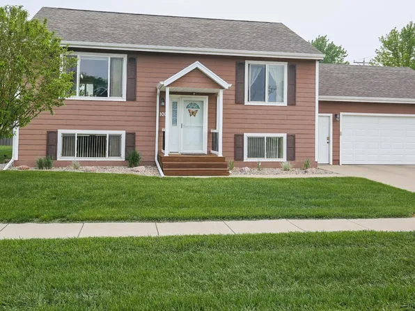 100 W Charish St, Tea, SD 57064