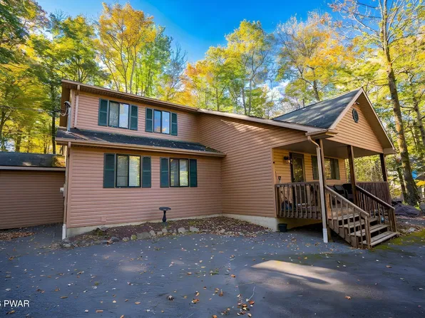 33 Delbert Dr, Gouldsboro, PA 18424