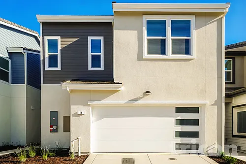14 Adella Pl Photo 1