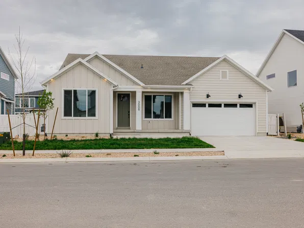 3009 N Lone Pne, Eagle Mountain, UT 84005