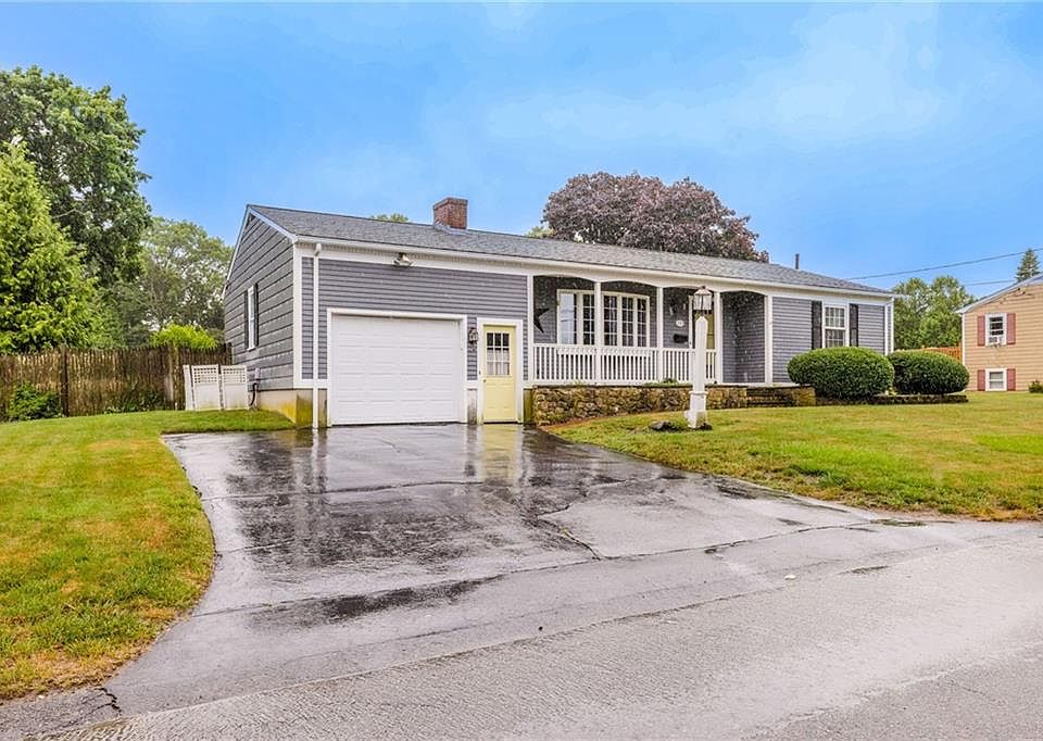 1st image of 153 Russell Dr