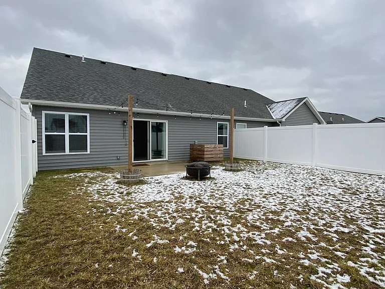 3957 Gussie Ct — Photo 34