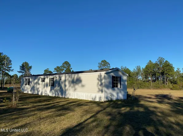 15300 Hardy Waltman Rd, Moss Point, MS 39562