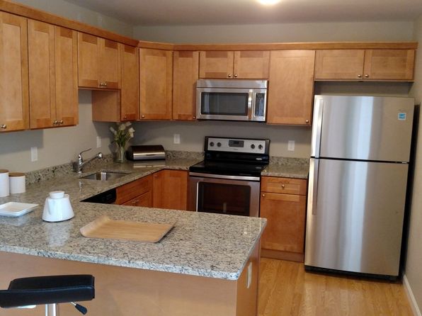 81 Birch St UNIT 209