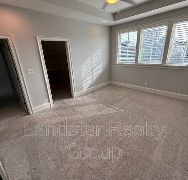 6411 Moonseed St — Photo 23