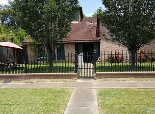 8137 Detroit St, Houston, TX 77017