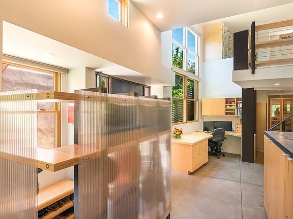 5th image of 1710 W Alameda St Unit 3