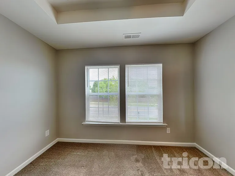 12437 Stumptown Rd — Photo 7