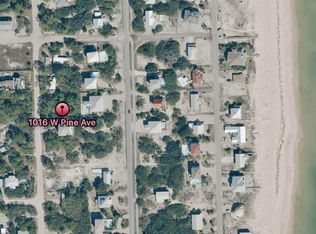 1016 W Pine Ave, Eastpoint, FL 32328