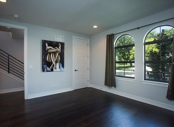 4th image of 212 S Audubon Ave