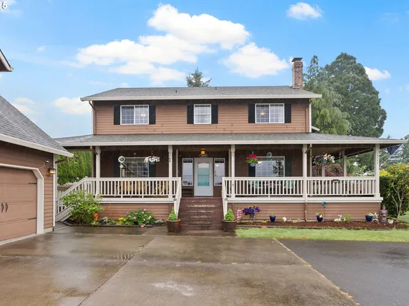 14504 SE Old Barn Ln, Damascus, OR 97089