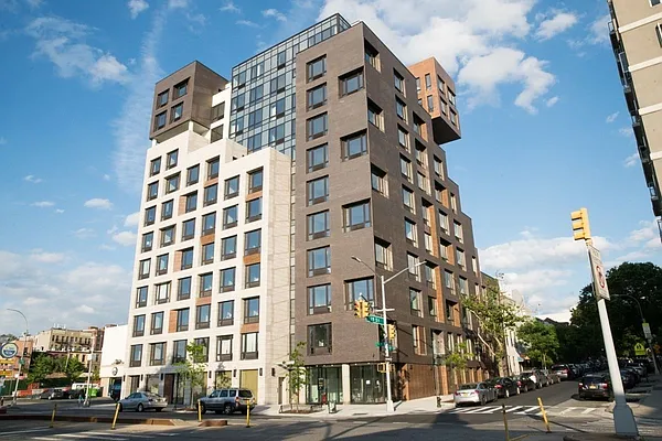 Rented by Bushburg | media 38